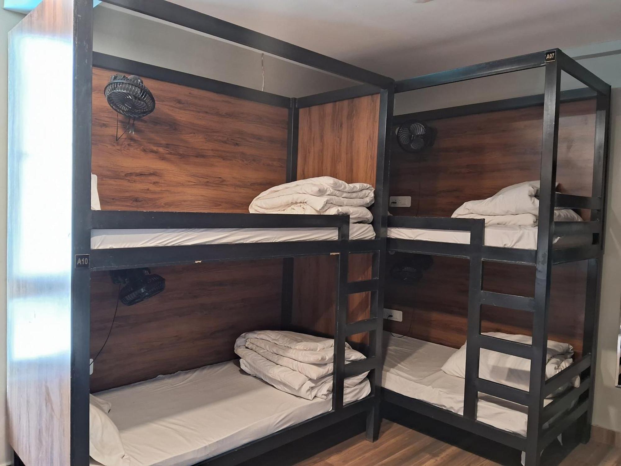 Hotel Hostel Vimal Ganga Rishīkesh Zewnętrze zdjęcie
