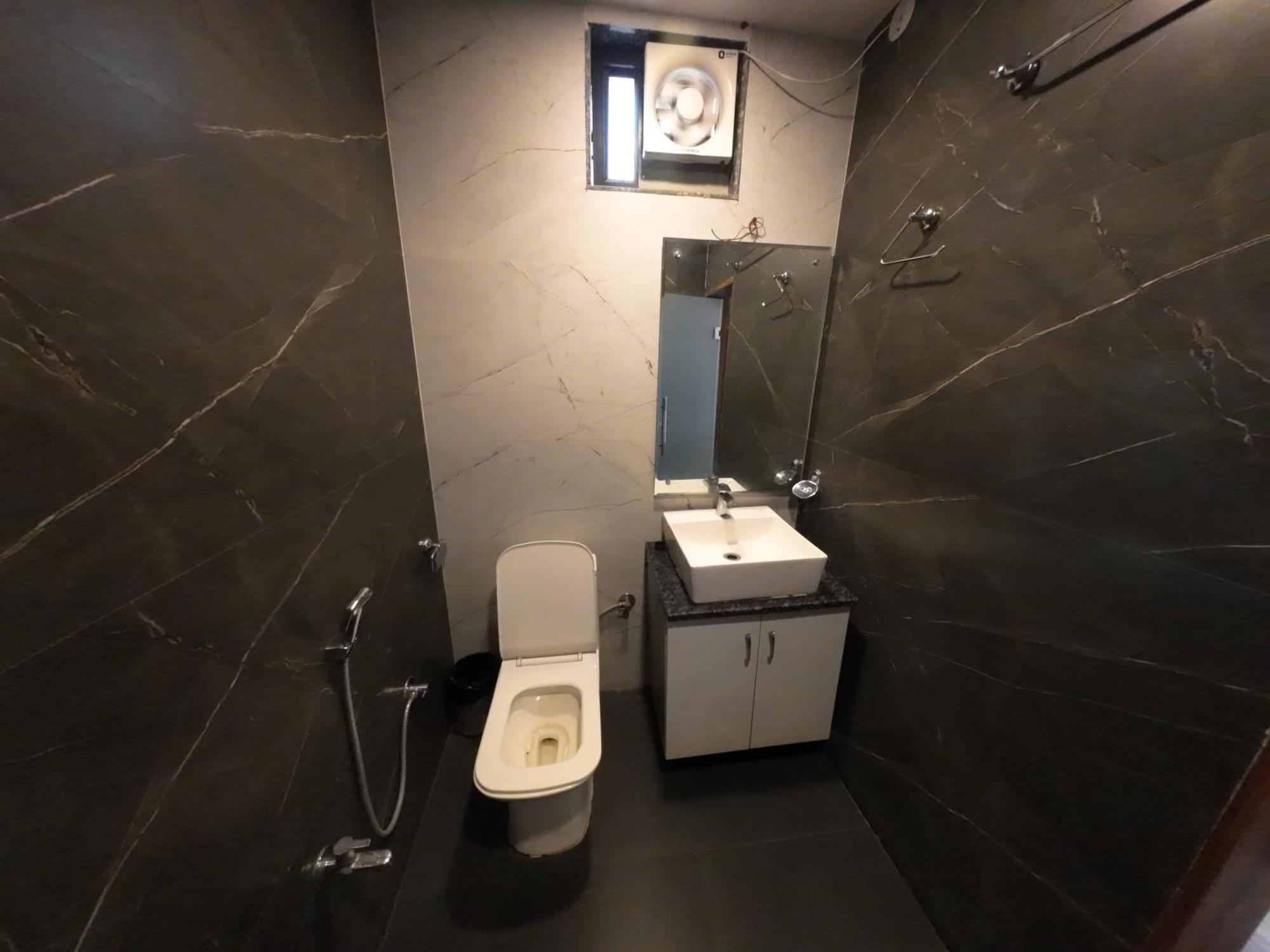 Hotel Hostel Vimal Ganga Rishīkesh Zewnętrze zdjęcie